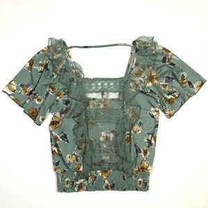 Gimmicks by bke floral lace flutter sleeve blouse